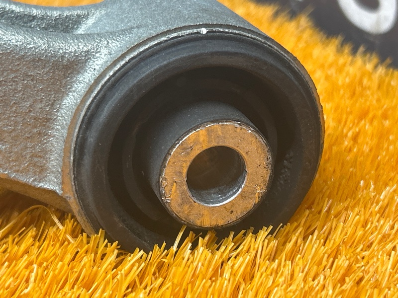 Рычаг подвески нижний, 2000 рублей, Красноярск