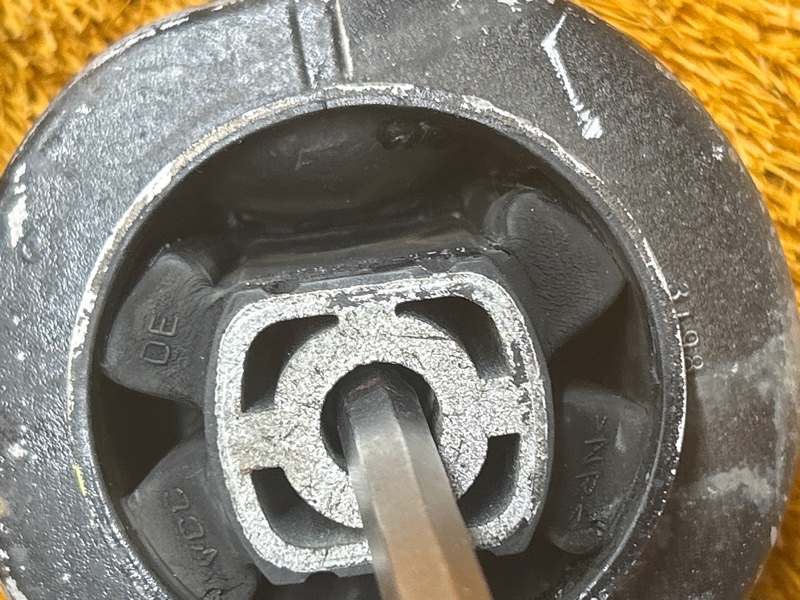 Рычаг подвески нижний, 1000 рублей, Красноярск