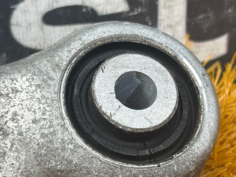 Рычаг подвески верхний, 400 рублей, Красноярск