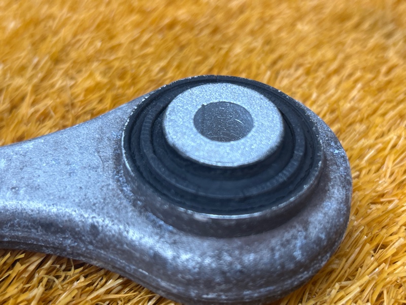 Рычаг подвески верхний, 500 рублей, Красноярск