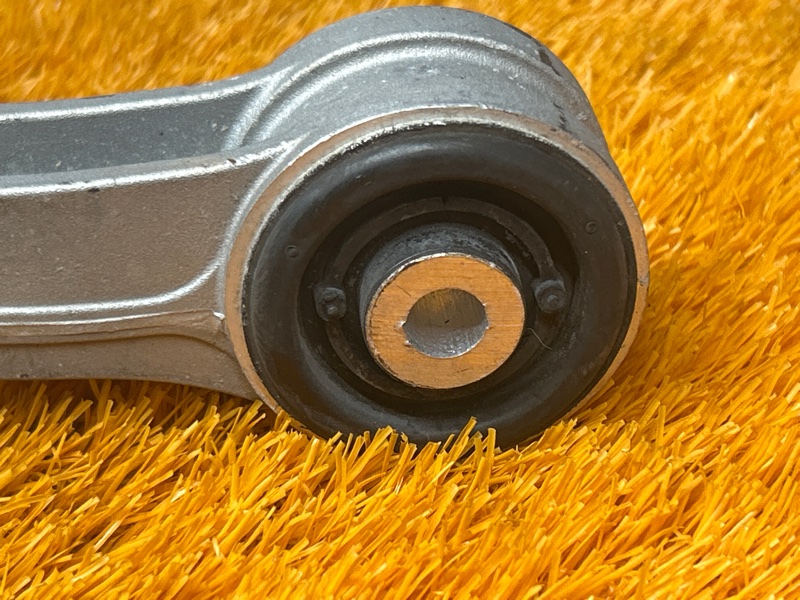 Рычаг подвески верхний, 4500 рублей, Красноярск