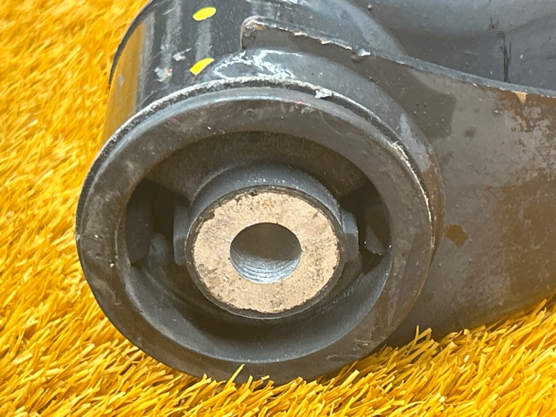 Рычаг подвески нижний, 2500 рублей, Красноярск