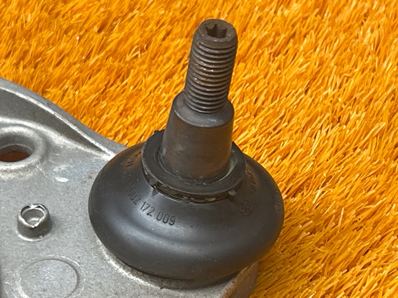 Рычаг подвески верхний, 4500 рублей, Красноярск