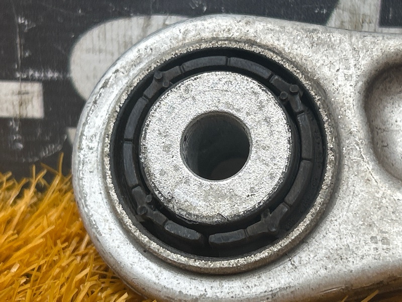 Рычаг подвески верхний, 1500 рублей, Красноярск