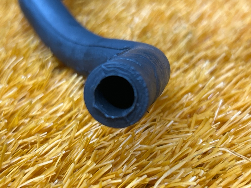 Патрубок картерных газов, 500 рублей, Красноярск