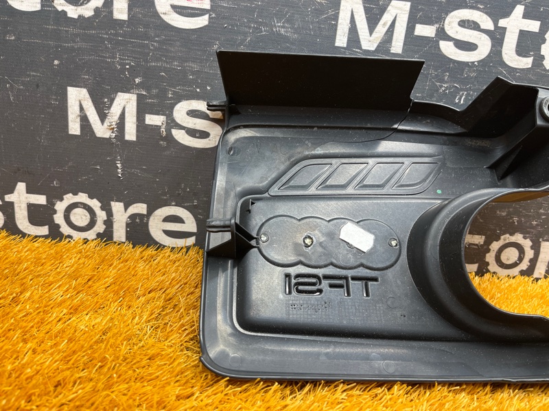 крышка двигателя, 1000 рублей, Красноярск