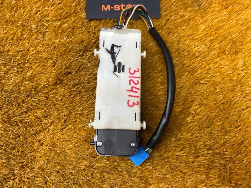 Блок управления стеклоподъемниками, 3200 рублей, Красноярск