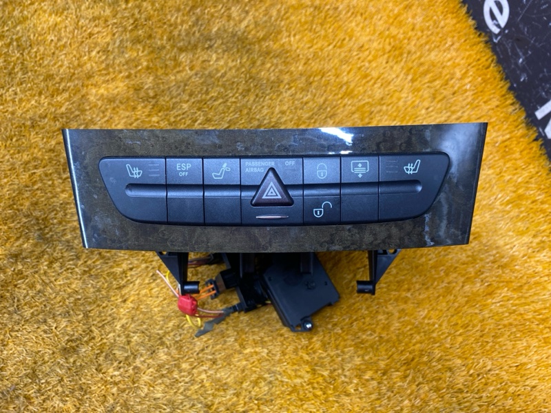 Блок кнопок (подогрев сидений), 900 рублей, Красноярск