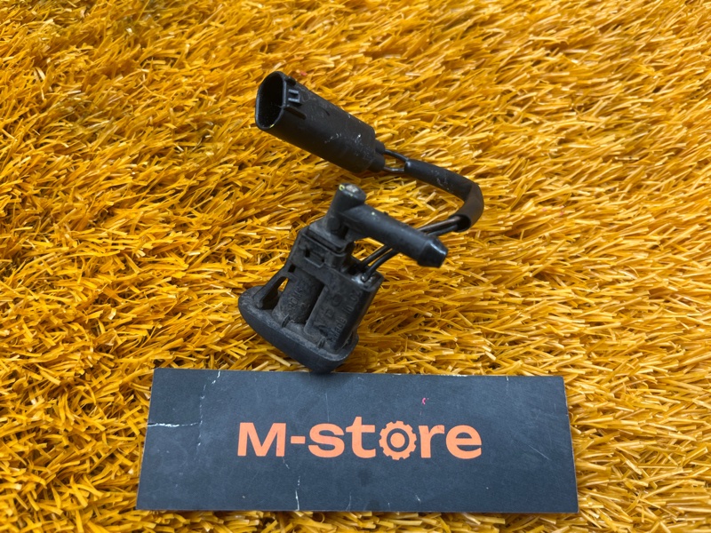 форсунка омывателя, 1000 рублей, Красноярск