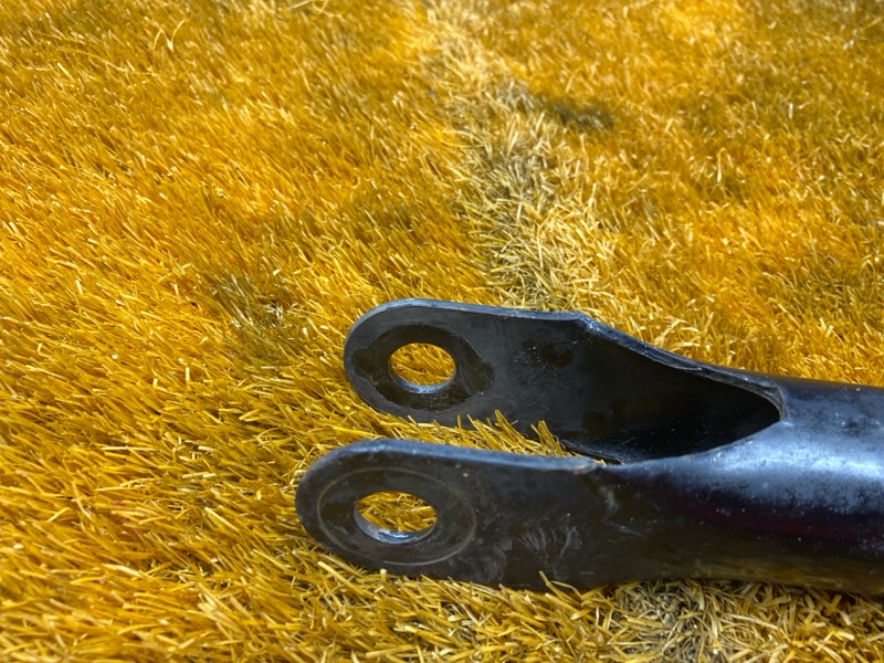 рычаг подвески, 1000 рублей, Красноярск