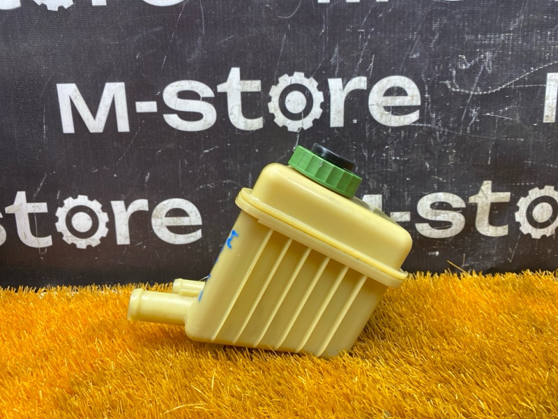 бачок гидроусилителя, 500 рублей, Красноярск