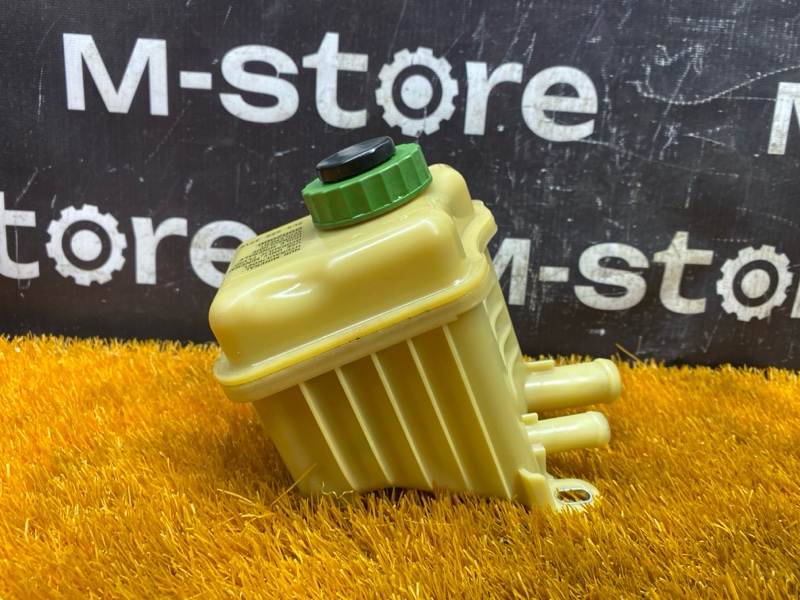 бачок гидроусилителя, 500 рублей, Красноярск