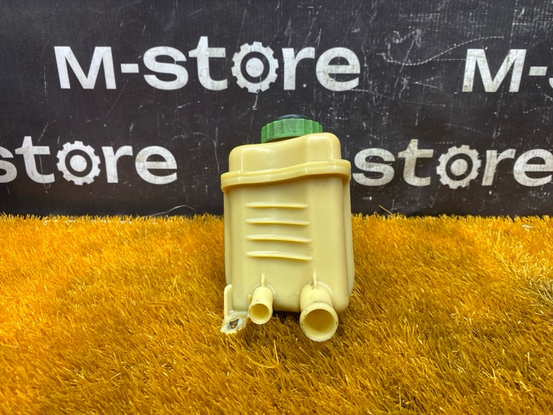 бачок гидроусилителя, 500 рублей, Красноярск