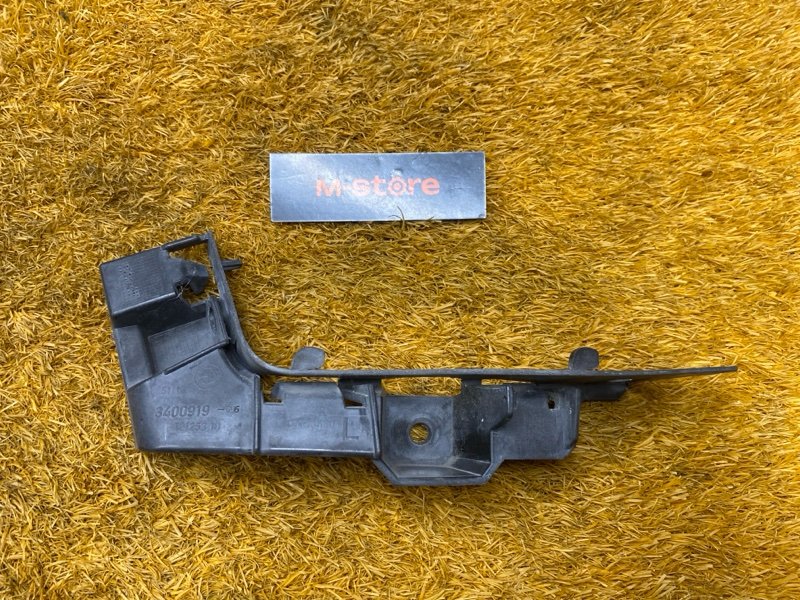 крепление бампера, 1500 рублей, Красноярск