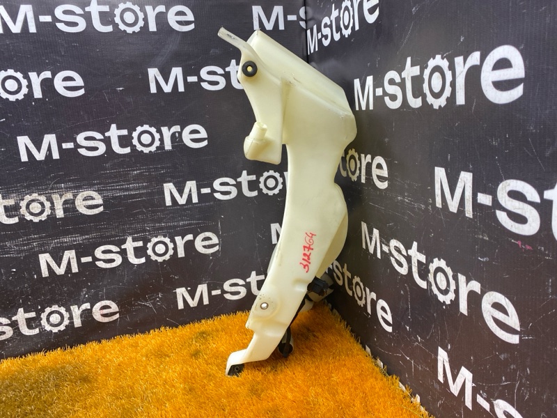 Бачок омывателя, 2000 рублей, Красноярск