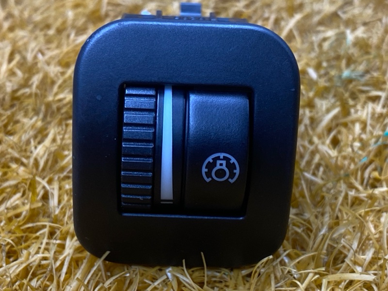 Кнопка освещения панели приборов, 400 рублей, Красноярск