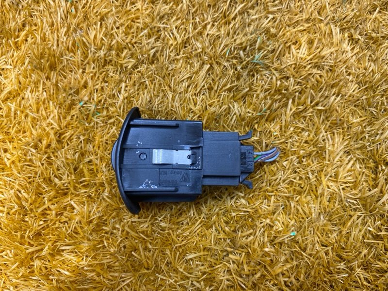 Кнопка освещения панели приборов, 400 рублей, Красноярск