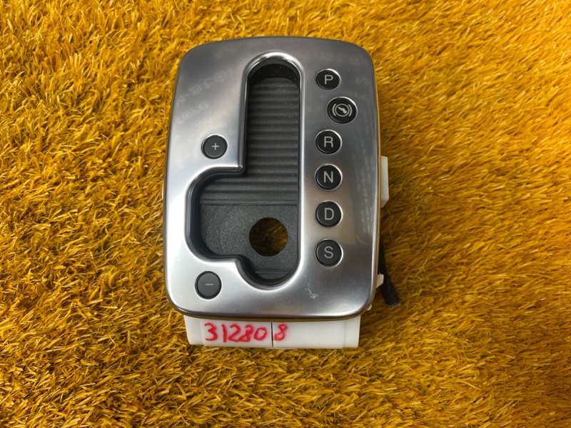 консоль селектора, 500 рублей, Красноярск