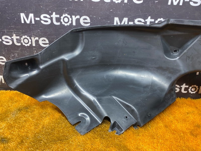 подкрылок, 1500 рублей, Красноярск