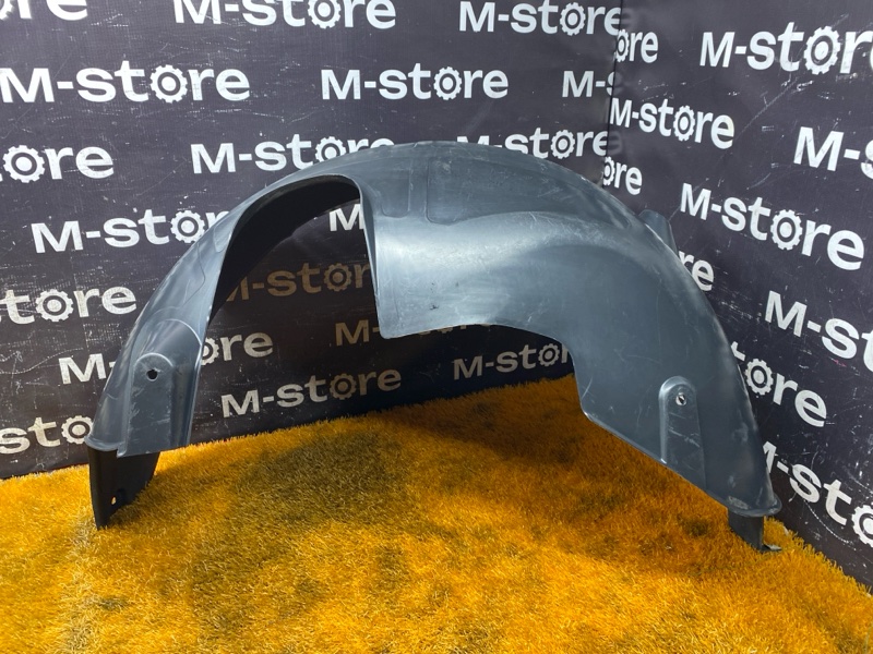 подкрылок, 500 рублей, Красноярск