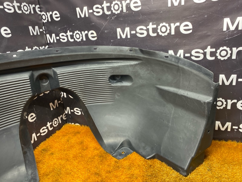 подкрылок, 2700 рублей, Красноярск