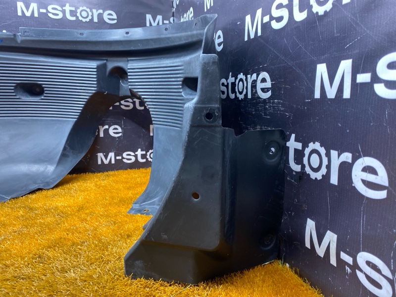 подкрылок, 2700 рублей, Красноярск