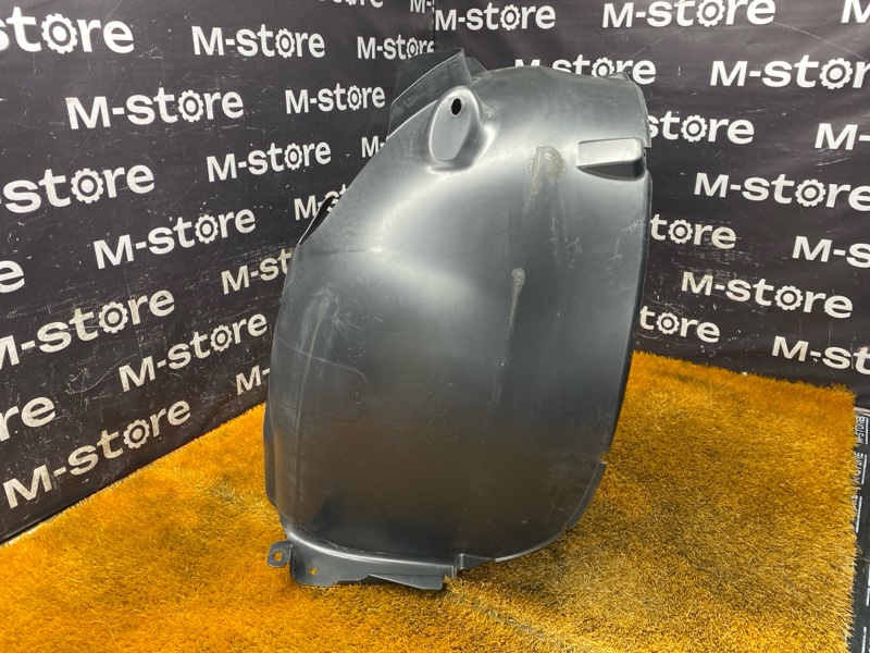 подкрылок, 7000 рублей, Красноярск