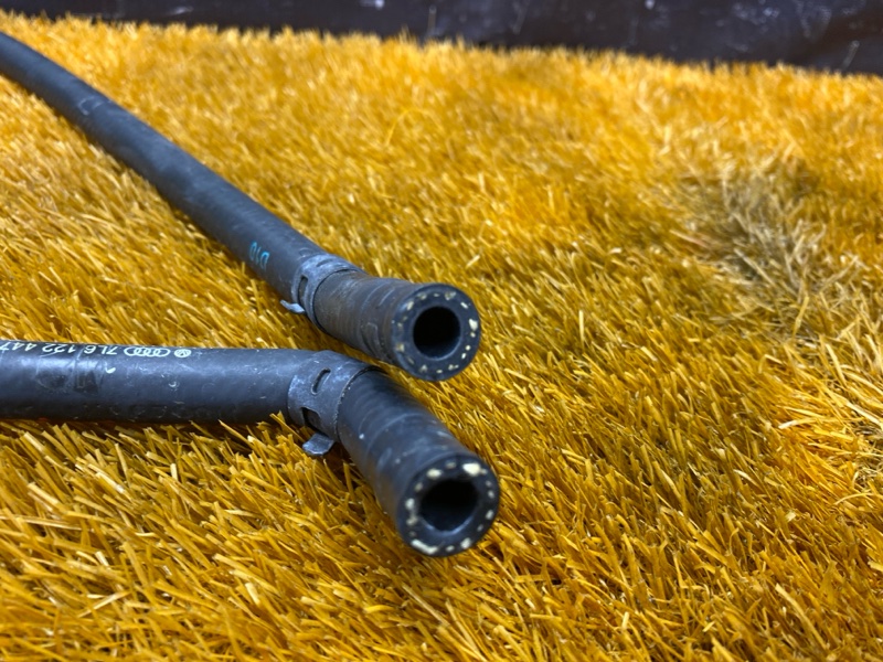 Патрубок системы охлаждения, 1000 рублей, Красноярск