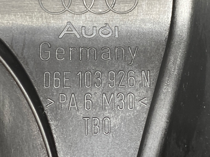 крышка двигателя, 900 рублей, Красноярск