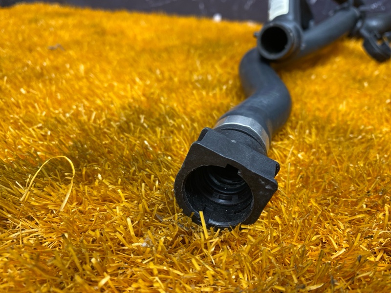 Патрубок системы охлаждения, 6500 рублей, Красноярск