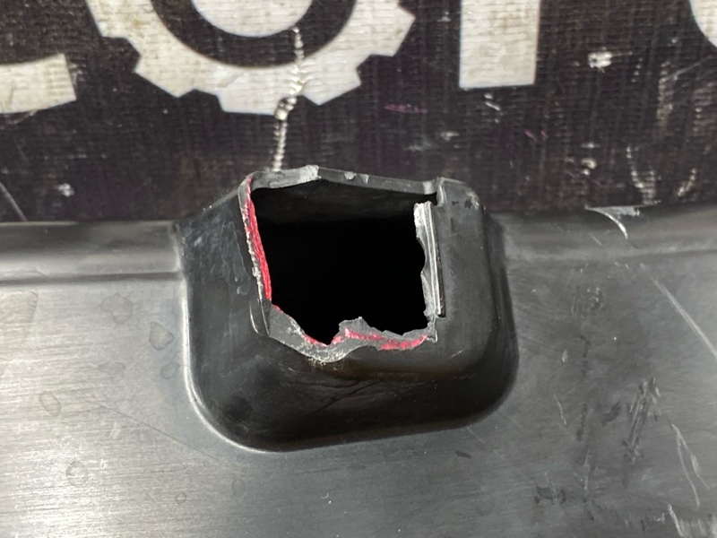 Воздуховод тормозов, 1000 рублей, Красноярск