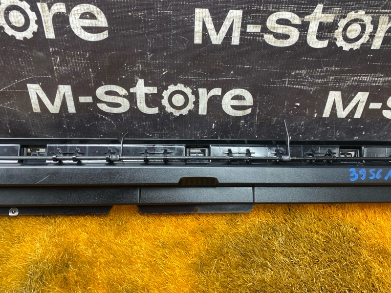 Накладка двери багажника, 2000 рублей, Красноярск