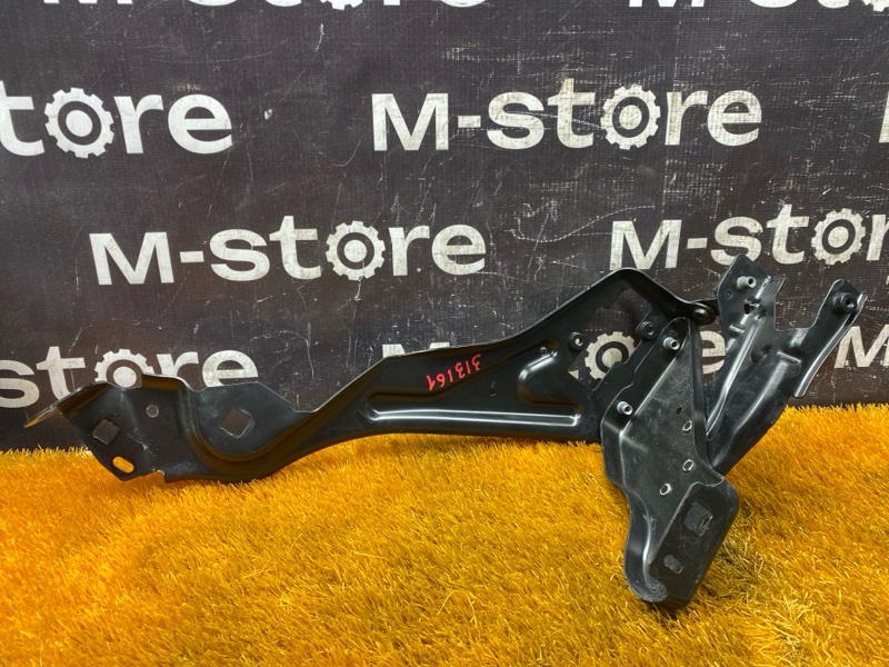 кронштейн фары, 2500 рублей, Красноярск