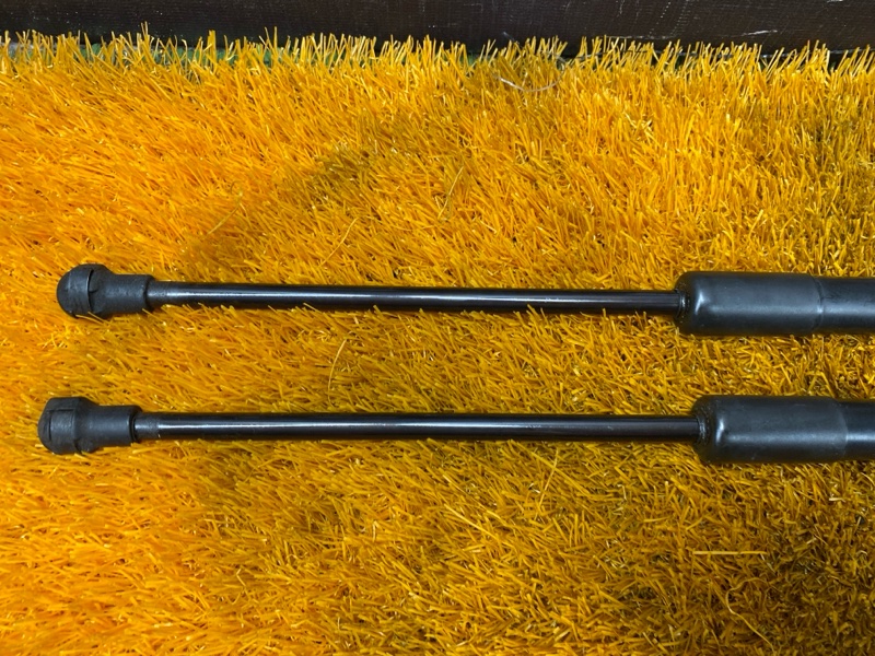 амортизатор капота, 900 рублей, Красноярск