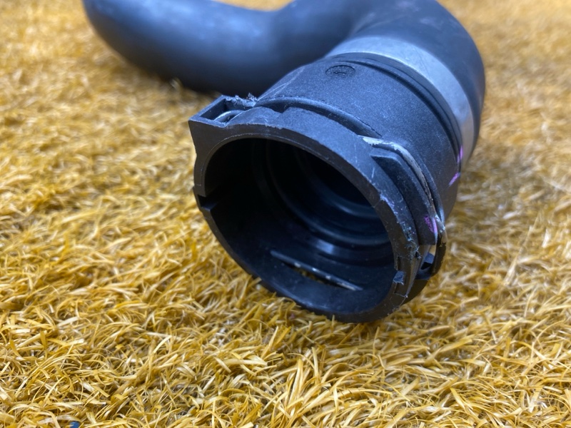 Патрубок системы охлаждения, 2000 рублей, Красноярск