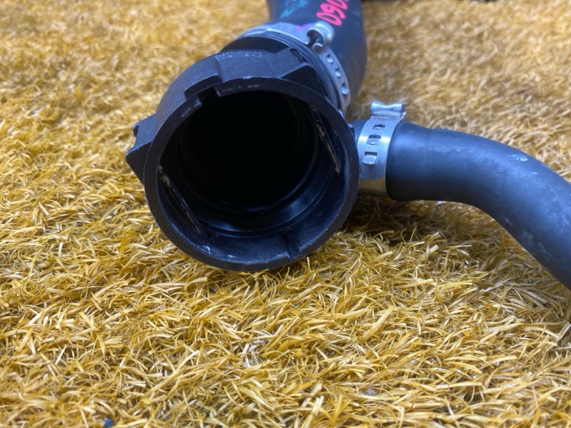 Патрубок радиатора нижний, 1700 рублей, Красноярск