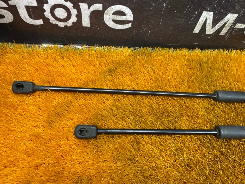 амортизатор капота, 1000 рублей, Красноярск