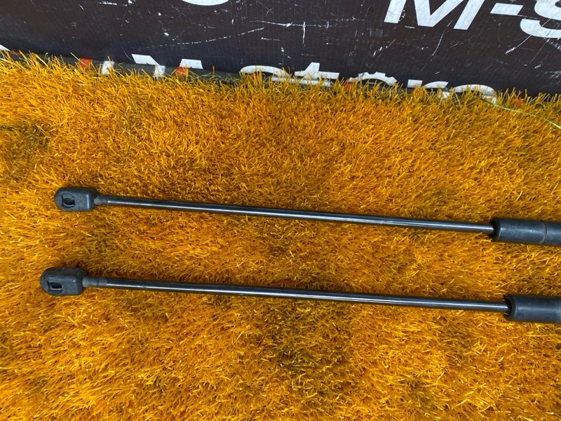 амортизатор капота, 1000 рублей, Красноярск