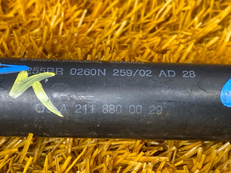 амортизатор капота, 1000 рублей, Красноярск