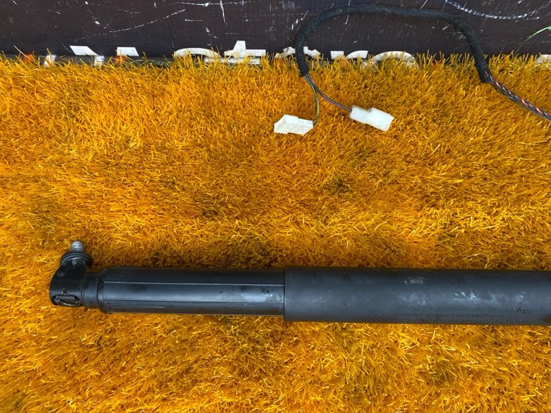 амортизатор багажника, 10000 рублей, Красноярск