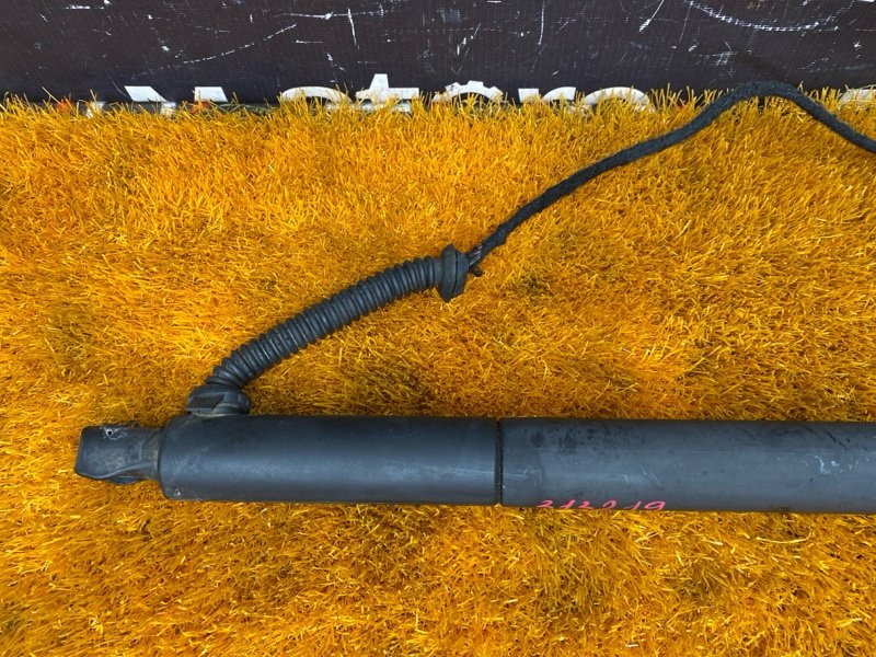 амортизатор багажника, 10000 рублей, Красноярск