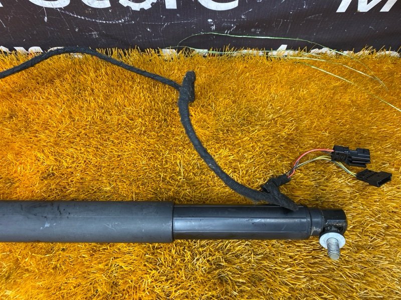 амортизатор багажника, 10000 рублей, Красноярск