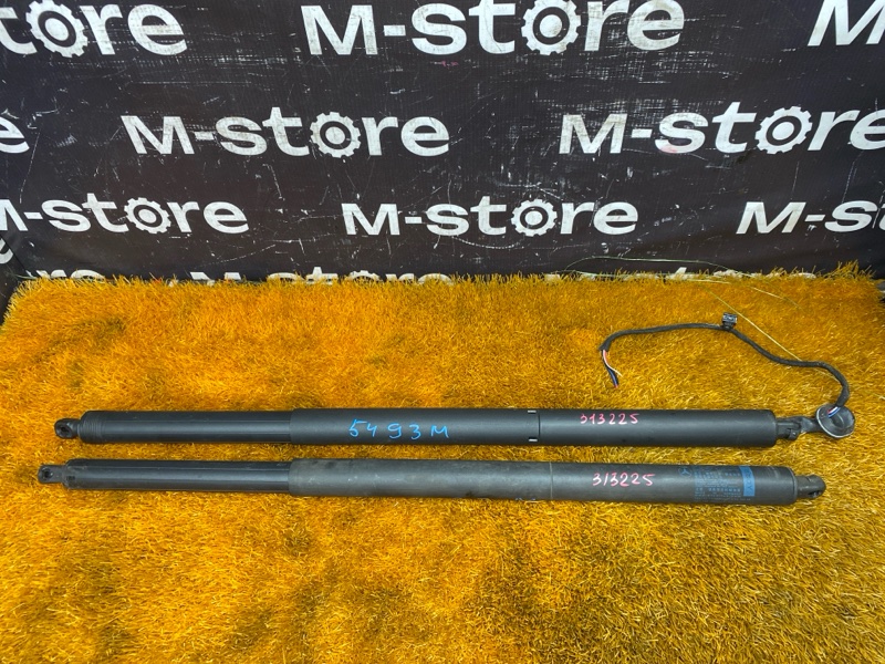 амортизатор багажника, 13500 рублей, Красноярск