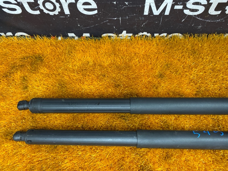 амортизатор багажника, 13500 рублей, Красноярск