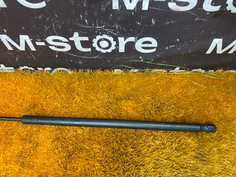 амортизатор капота, 500 рублей, Красноярск