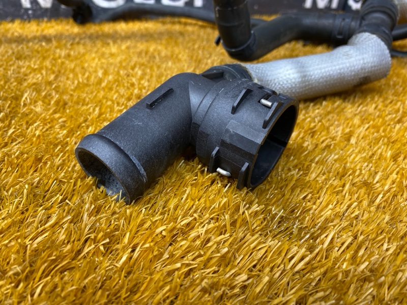 Патрубок системы охлаждения, 1000 рублей, Красноярск