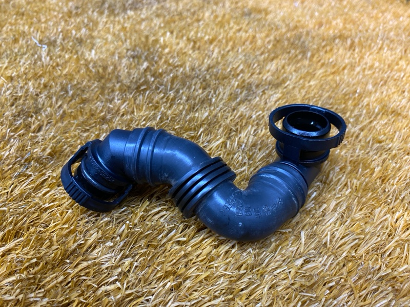 Патрубок картерных газов, 1000 рублей, Красноярск