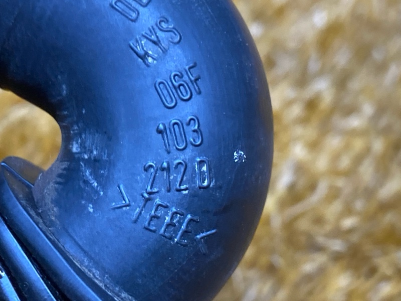 Патрубок картерных газов, 1000 рублей, Красноярск