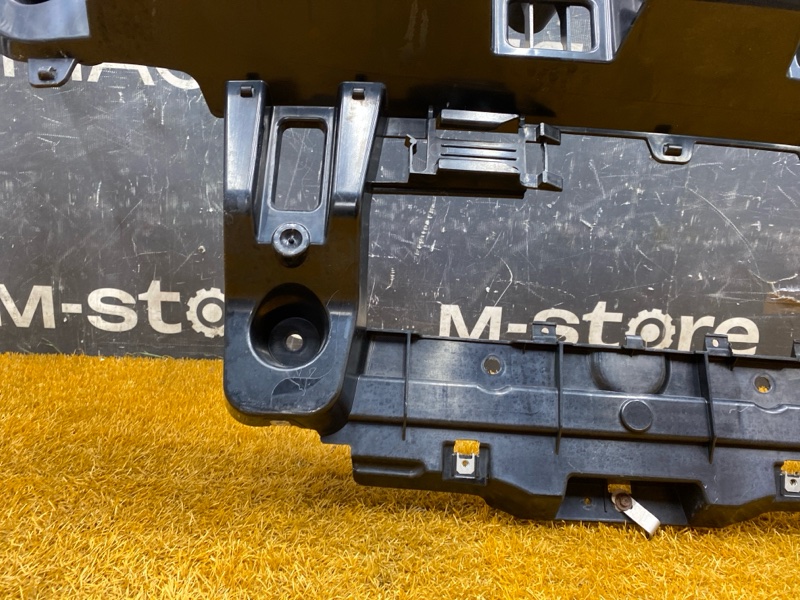 крепление бампера, 6000 рублей, Красноярск