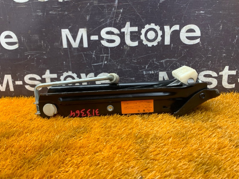 домкрат, 2000 рублей, Красноярск